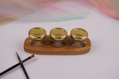 Holzhalter aus geölter Eiche – gerade mit 3 Schraubgläsern für Aquarellfarben