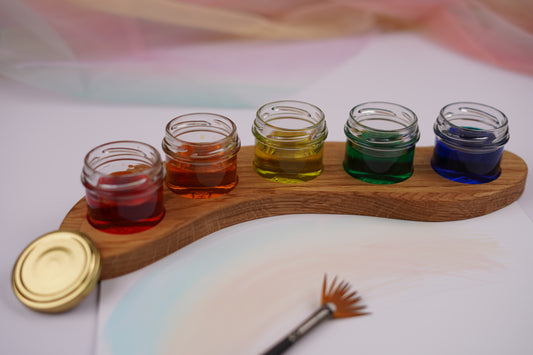 Holzhalter aus geölter Eiche, asymmetrisch mit 5 Schraubgläsern für Aquarellfarben