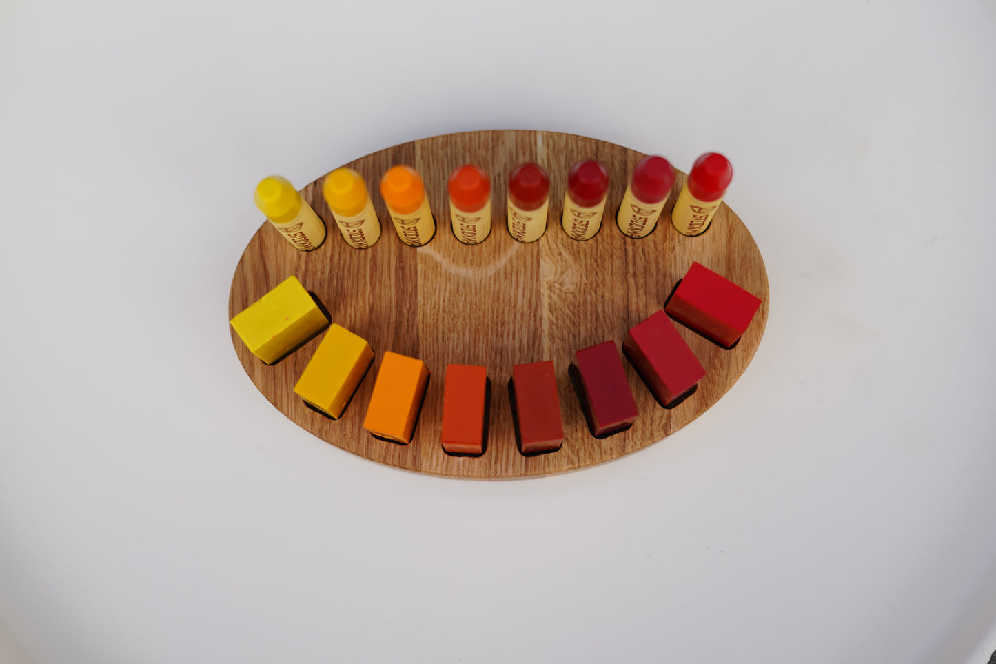 Waldorf Buntstifthalter oval aus Naturholz, passend für 8 Stockmar Stifte & 8 Blöcke